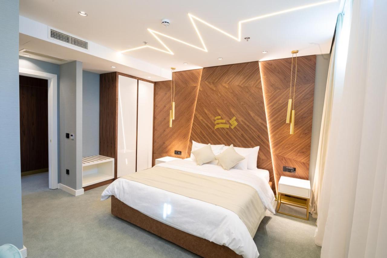 Hotel Pupin 노비사드 외부 사진 A bedroom at the hotel